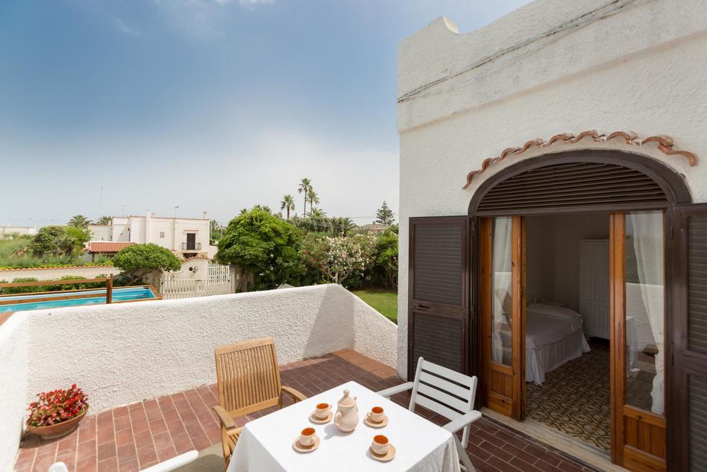Villa Isabo Mola di Bari Exterior foto